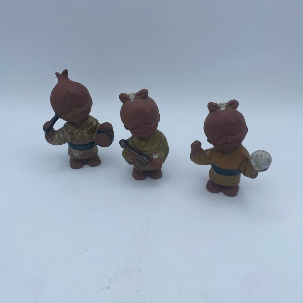 Vtg Japanese Red Clay Pottery Children holding Instruments figurines set of 3 4”